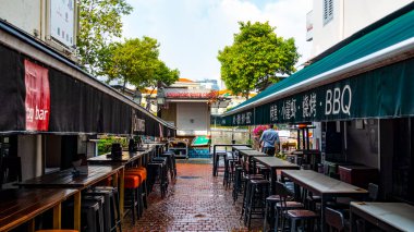 Singapur, Nisan 2024: Clarke Quay civarındaki barları ve restoranları olan sabah manzarası