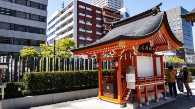 Japonya, TOKYO Nisan 2024: Suitengu shinto türbesi, Ningyocho-Nihonbashi İlçesi, Tokyo (güvenli doğum için dua etmekle ünlü)