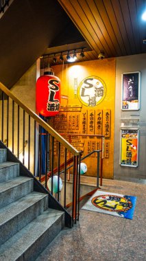 Japonca, TOKYO Nisan 2024: İngiliz tarzı bar, Shibuya, Tokyo, Japonya