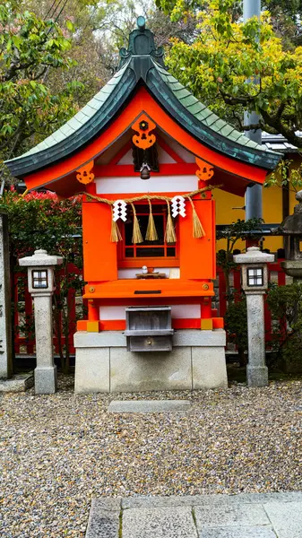 Japonya, KYOTO Nisan 2024: Japonya 'nın Kyoto kentindeki Fushimiinari Taisha ShrineTemple' ın güzel mimarisi