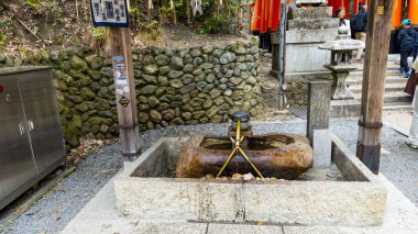 Japonya, KYOTO Nisan 2024: Japonya 'nın Kyoto kentindeki Fushimiinari Taisha ShrineTemple' ın güzel mimarisi