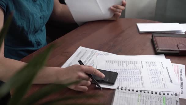 Global Financial Crisis Worried Jobless Woman Calculating Domestic Budget Home — Αρχείο Βίντεο