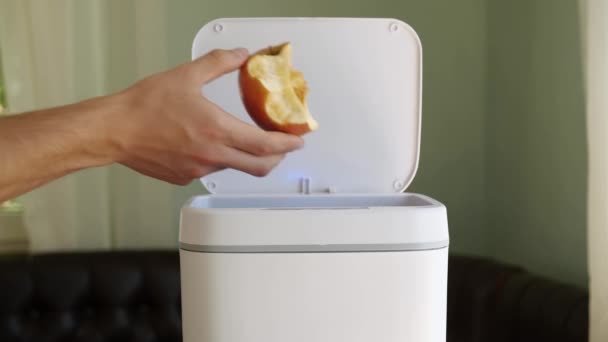 Food Waste Man Throws Half Eaten Fruit Trash High Quality — Stock Video
