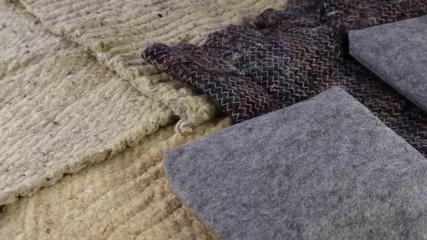Tekstil Geri Dönüşümünün Yanı Sıra Tekstil Atıklarından Lif Üretimi Yüksek — Stok video