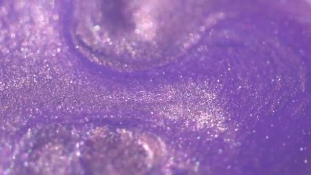 Фиолетовый Жемчуг Цвет Жидкости Чернила Потока Макрос Волшебный Блеск Абстрактного — стоковое видео
