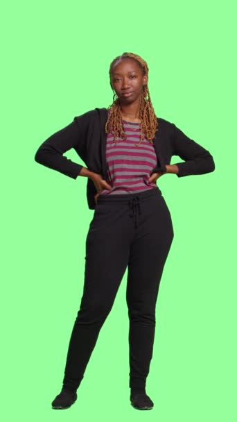 Vertical Video African American Young Adult Posing Greenscreen Background Standing — Stock Video