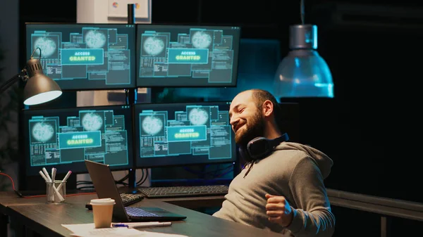 Cyber Criminal Celebrating Hacking Success Office Night Working Multiple Monitors — Stock Photo, Image
