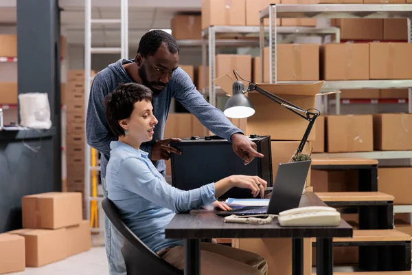 Storehouse Manager Sitting Desk Checking Delivery Logistics Metallic Box Discussing — Stock Photo, Image