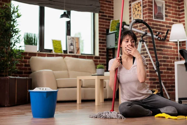 Exhausted Housewife Sitting Living Room Floor Mop Unhappy Doing Housework — Stock Photo, Image
