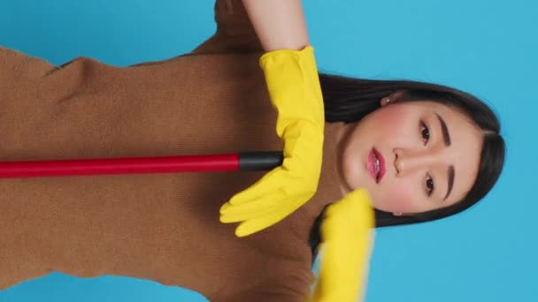 Vertical Video Tired Exhausted Maid Falling Asleep Broom While Cleaning — Stock videók