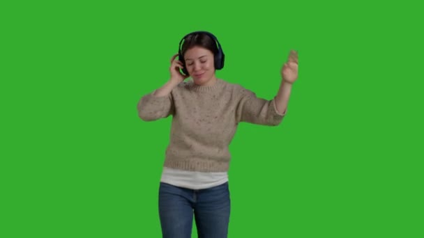 Front View Model Dancing Listening Radio Music Using Headphones Have — Stok video