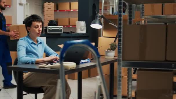 Female Startup Owner Working Laptop Plan Logistics Preparing Merchandise Order — Video Stock