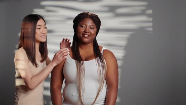 Beautiful Luminous Girls Promoting Self Acceptance Camera Having Glowing Radiant — Stockvideo