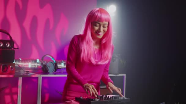 Artist Using Professional Mixer Console Nightclub Mixing Techno Sound Creating — Stockvideo