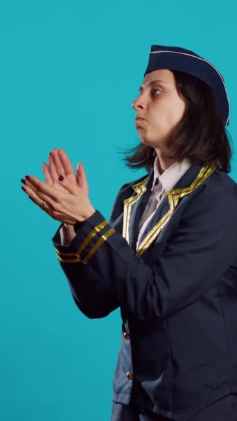 Vertical Video Young Adult Dressed Air Hostess Applauding Clapping Hands — Stock videók