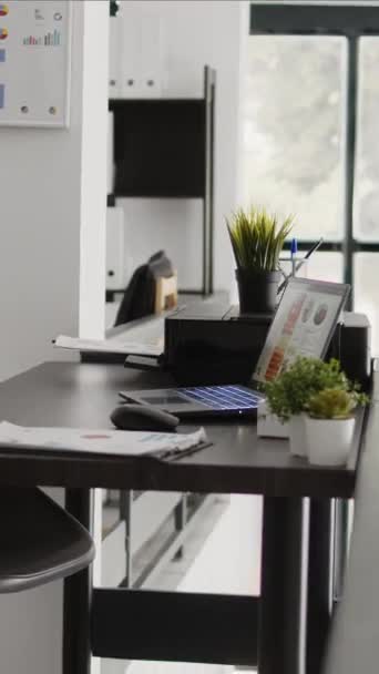 Vertical Video Empty Company Office Workstation Desk Business Development Space — Video