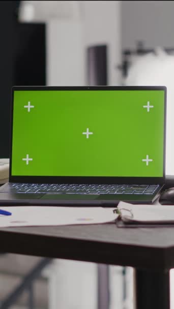 Vertical Video Team Coworkers Looking Green Screen Template Laptop Working — 图库视频影像