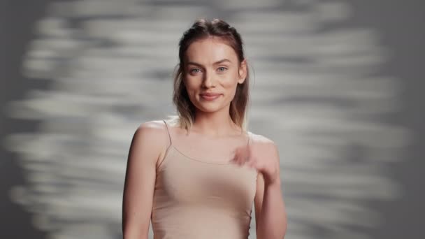 Flawless Beauty Model Doing Empowering Campaign Self Love Body Positivity — Wideo stockowe