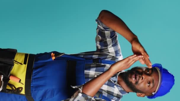 Vertical Video African American Man Expressing Timeout Gesture Studio Asking — Vídeo de stock