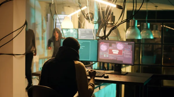 Happy Thief Successfully Breaking Network System Computer Doing Hacking Cyberwarfare — Fotografia de Stock