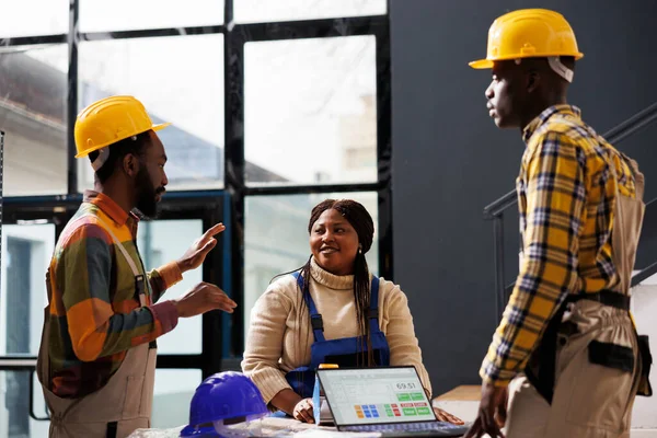 African American Warehouse Employees Checking Items Listing Laptop Talking Work — Stock Photo, Image