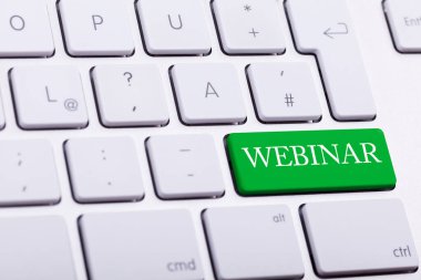 Klavye ile yeşil düğmeye Word'de webinar. Yeşil webinar tuşu ile metalik klavye