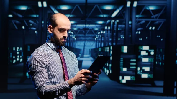 System Administrator Activating Hardware Data Center Tablet Analyzing Modern Servers — Stock Photo, Image
