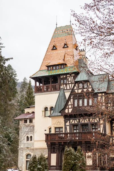 Pelisor Castle Uit Sinaia Roemenië Middeleeuws Kasteel — Stockfoto