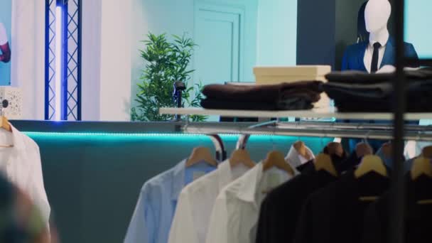 Showroom Moda Vazio Para Clientes Shopaholic Conceito Pequeno Negócio Com — Vídeo de Stock