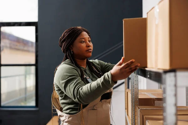 Stockroom Manager Working Cardboard Boxes Preparing Packages Customers Warehouse African — Stock Photo, Image