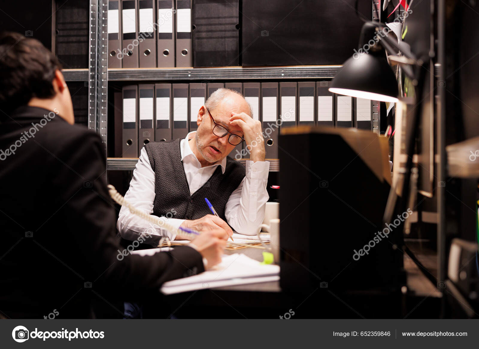 Senior Police Officer Analyzing Crime Scene Evidence Arhive Room  Investigator — Stock Photo © DragosCondreaW #652359846, image size:1600x1167
