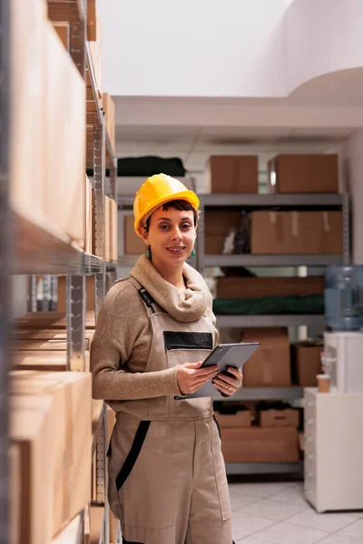 Smiling Woman Warehouse Manager Holding Tablet Standing Delivery Service Storage — Stock Photo, Image