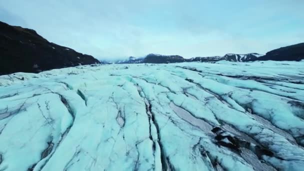 Spectaculaire Vatnajokull Gletsjer Drijvend Rond Bevroren Ijskoude Wateren Prachtige Ijsblokken — Stockvideo