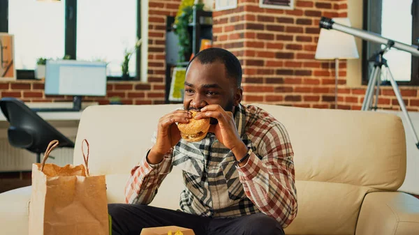 Modern Adult Having Hamburger Fries Dinner Eating Fast Food Meal — Stockfoto