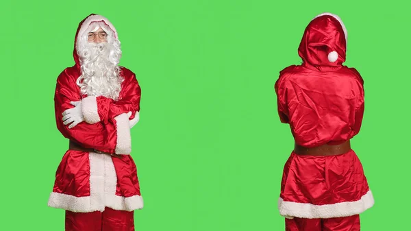 Adulto Papai Noel Terno Festivo Vestindo Falsa Barba Branca Posando — Fotografia de Stock