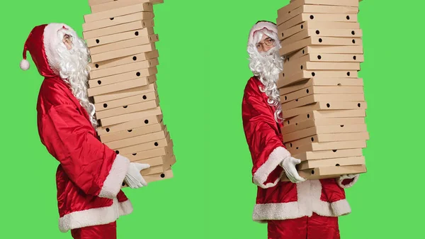 Papai Noel Posando Com Pilha Caixas Pizza Carregando Enorme Pilha — Fotografia de Stock