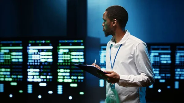 System Administrator Analysing Server Clusters Performing Data Backups Providing Centralized — Stock Photo, Image