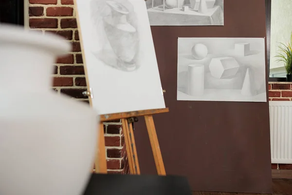 Розвиток Навичок Ескізу Школі Образотворчого Мистецтва Вивчення Техніки Малювання Олівцем — стокове фото