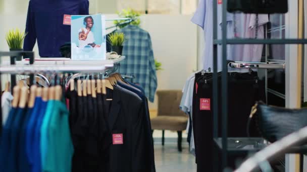 Чорна Ятниця Подія Листопаді Магазин Одягу Тримає Ексклюзивні Предмети Розмитнення — стокове відео