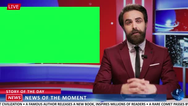 Journalist Covers News Greenscreen Newsroom Addressing Latest Events Presenting Daily — Stock Video