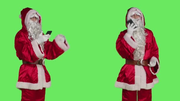 Man Santa Claus Cosplay Phone Call Using Remote Chat Smartphone — Stock Video