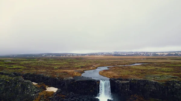 Panorama Kaskadowa Majestatyczna Oksarafossa Widok Lotu Ptaka Wodospadu Icelandyjskiego Biegnącego — Zdjęcie stockowe