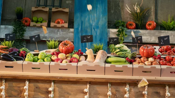 Lebensmittelmarkt Mit Bauernmarktstand Zum Verkauf Von Bioprodukten Leerer Gemüsestand Mit — Stockfoto