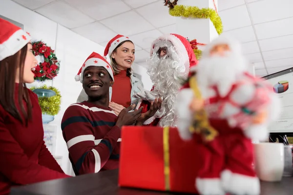 Coworkers Brainstorming Insights Coming Business Project Festive Adorn Boardroom Cadres — Photo