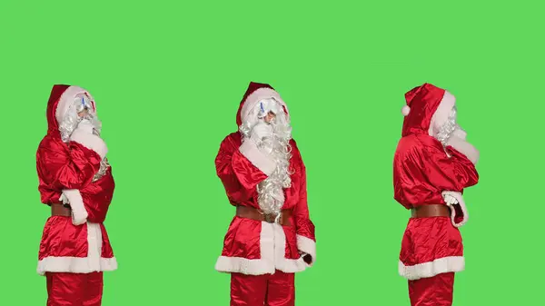 Задумчивый Человек Костюме Санта Клауса Думает Списке Подарков Мозговом Штурме — стоковое фото