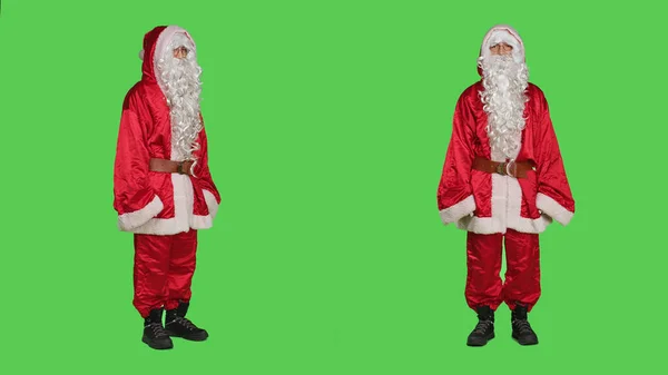 Padre Decepción Navidad Diciendo Mostrando Desacuerdo Joven Retratando Santa Claus —  Fotos de Stock