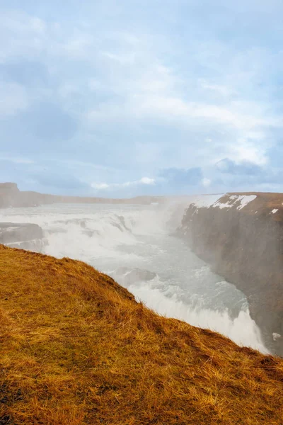 Cascata Gullfoss Islândia Consiste Majestoso Riacho Fluvial Natureza Ártica Intocada — Fotografia de Stock