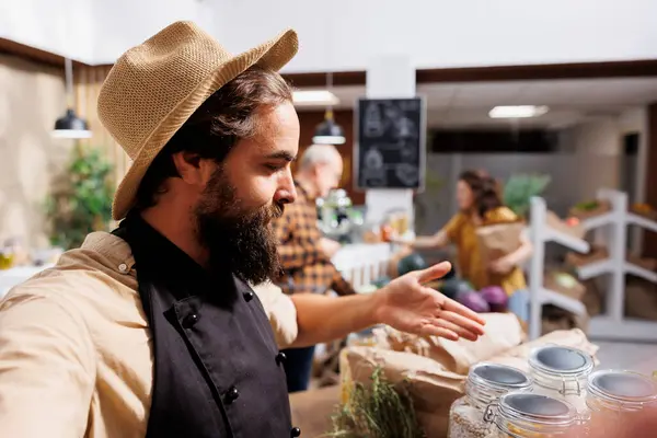 Zero Waste Shop Unternehmer Mit Selfie Kamera Handy Seine Veganen — Stockfoto