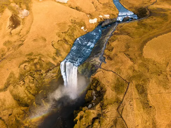Majestic Chilly Location Stunning Skgafoss Waterfall Rushing Hillsides High Icy — Stock Photo, Image