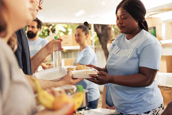 Multiethnic Team Community Center Provides Food Support Less Fortunate Including — Stock Photo, Image